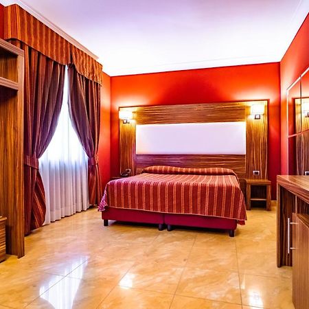 Marcantonio Hotel Giugliano In Campania Dış mekan fotoğraf